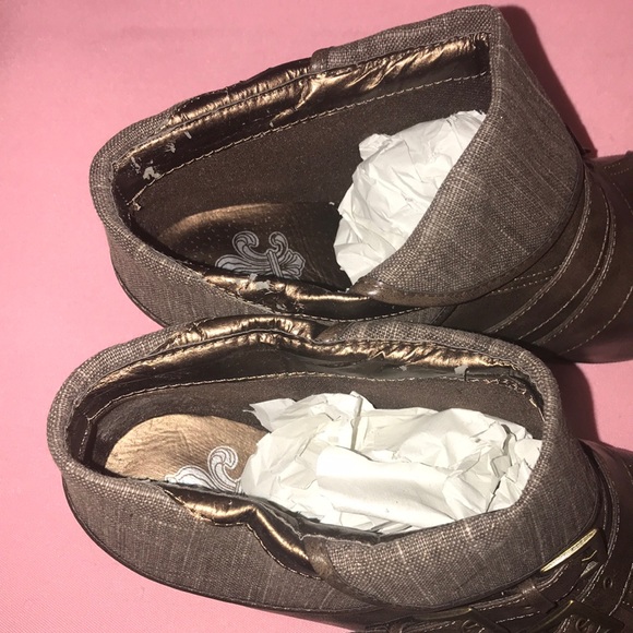 Cute Bootie - Picture 5 of 6